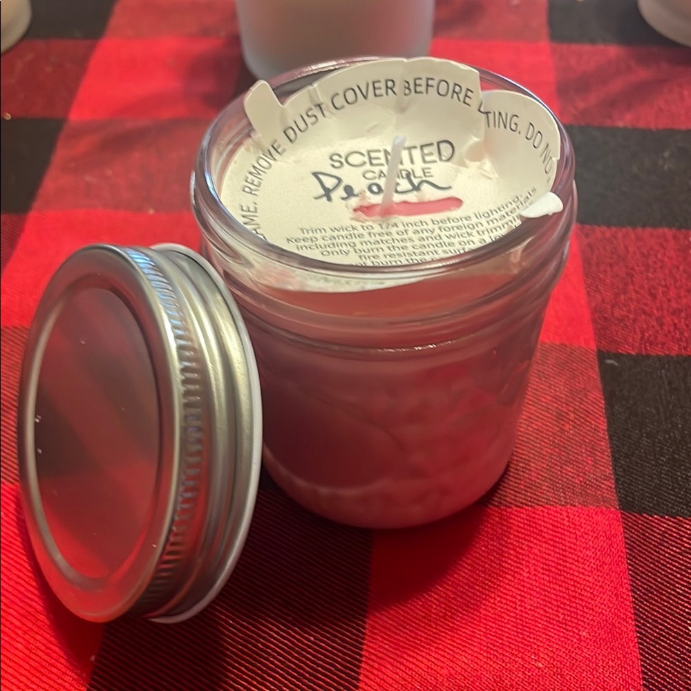 Peach Scented Candle